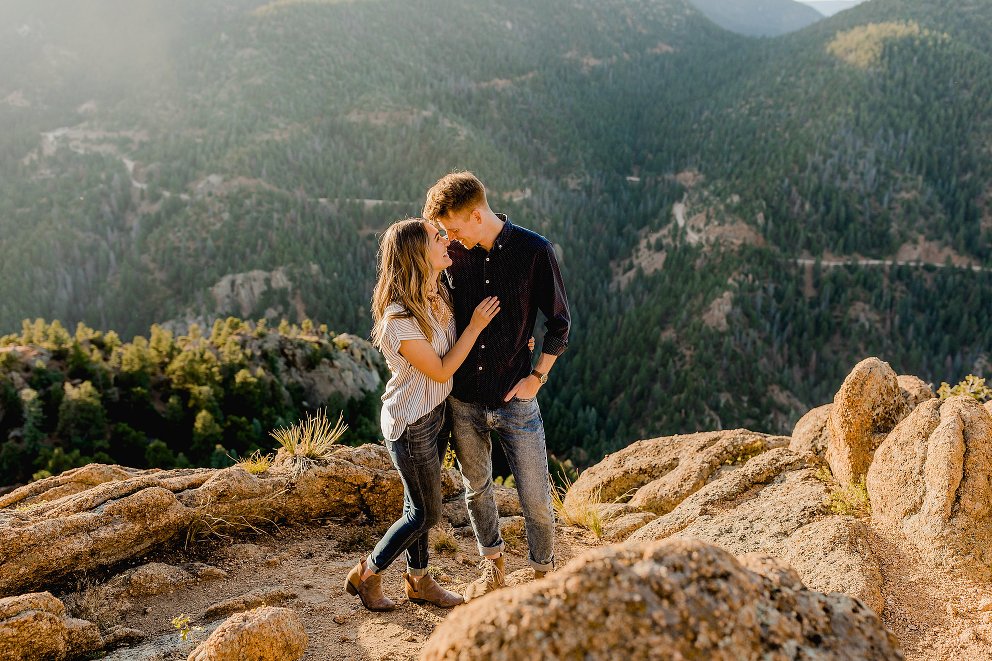 Colorado Mountain Engagement Photos | Lauren Casino Photography