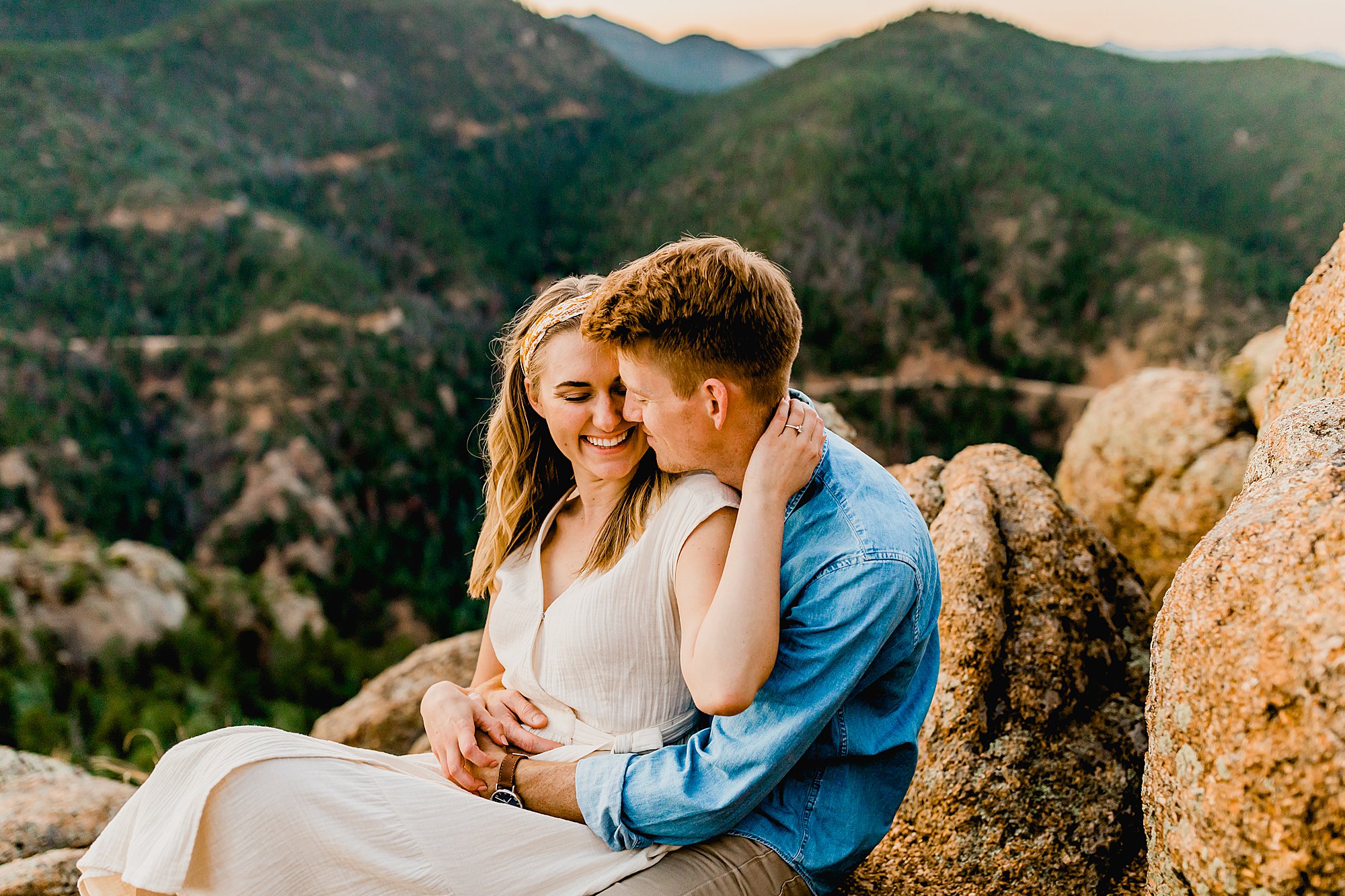 colorado couple cuddles up together in cheyenne mountain