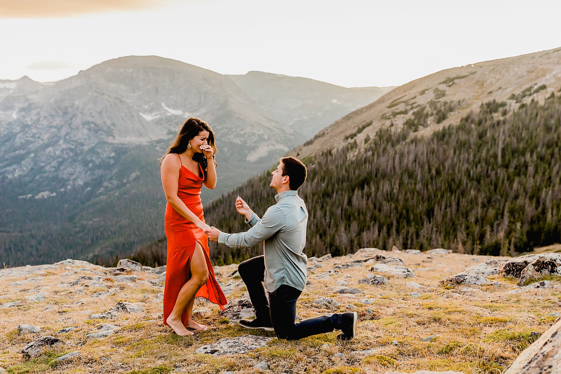 lauren casino photographs rocky mountain national park proposal with gorgeous mountain scenery at sunset